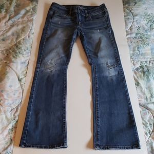SIZE: 4 / American Eagle Boot Cut Jeans